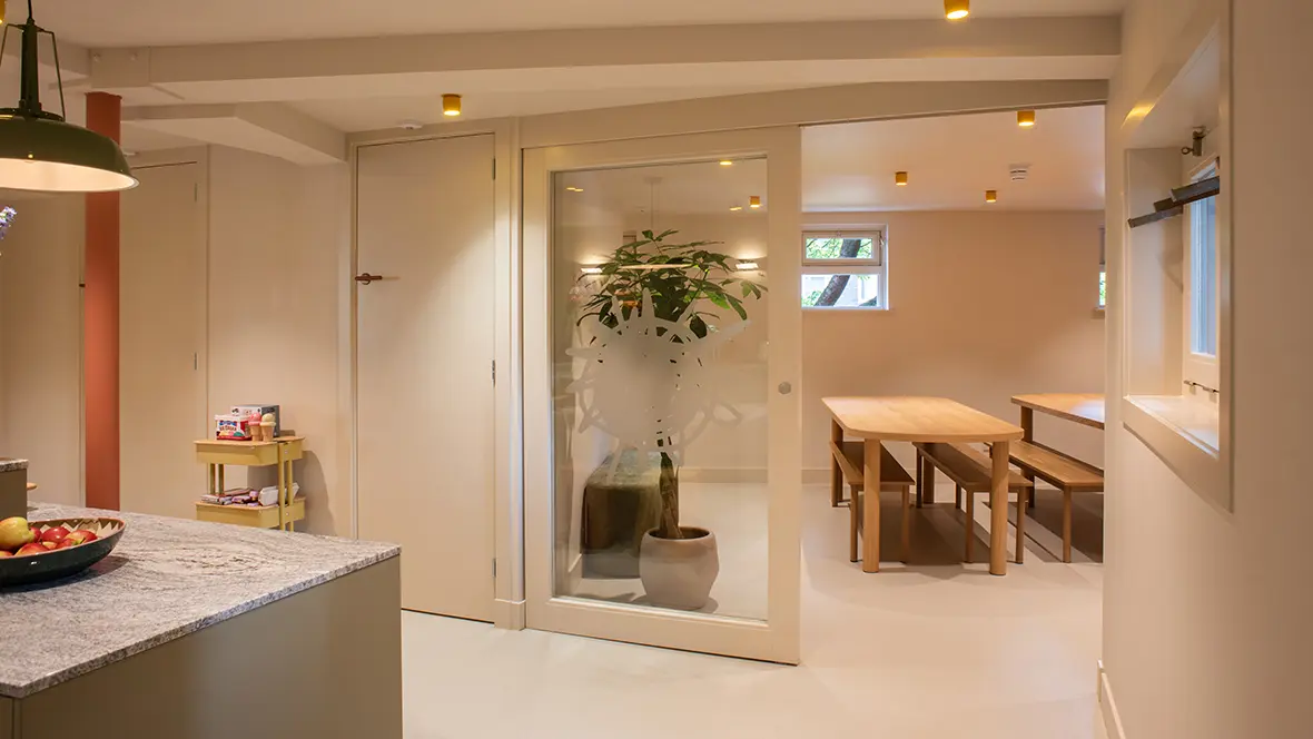 BSO KleintjeZuid met Marmoleum Cocoa op de vloer